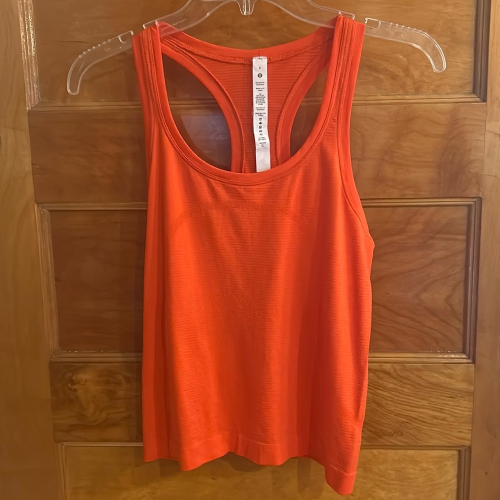 Lululemon Swiftly Tech Racerback Tank - Picture 4 of 4